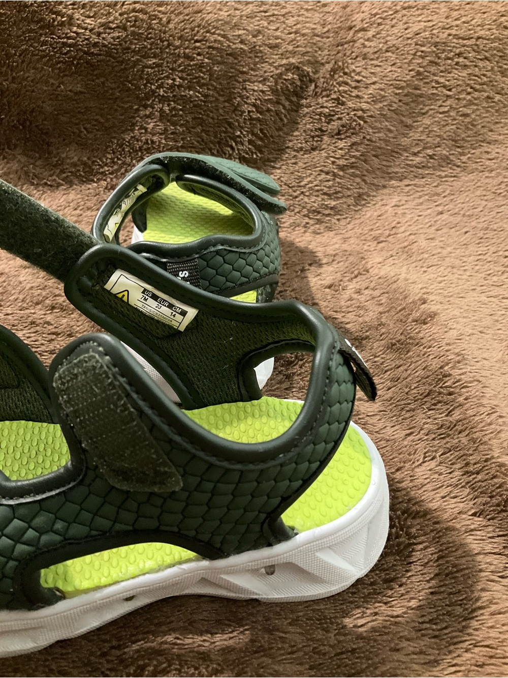 Carter’s Tanis Toddler Light-up Dinosaur Sandals - Picture 5 of 6